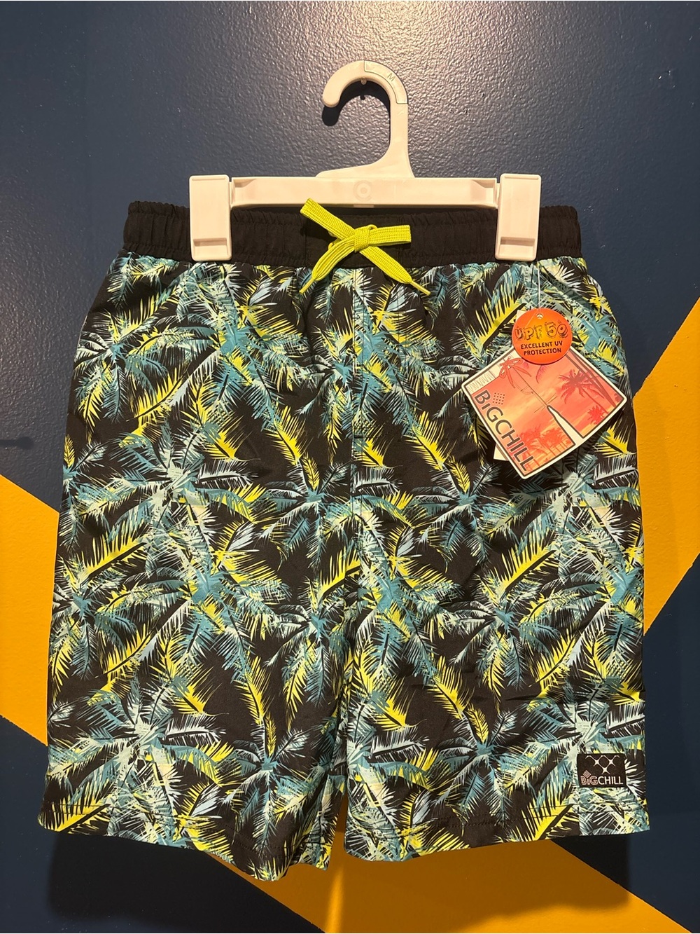 Big Chill Tropical Print Swim Trunks NWT
